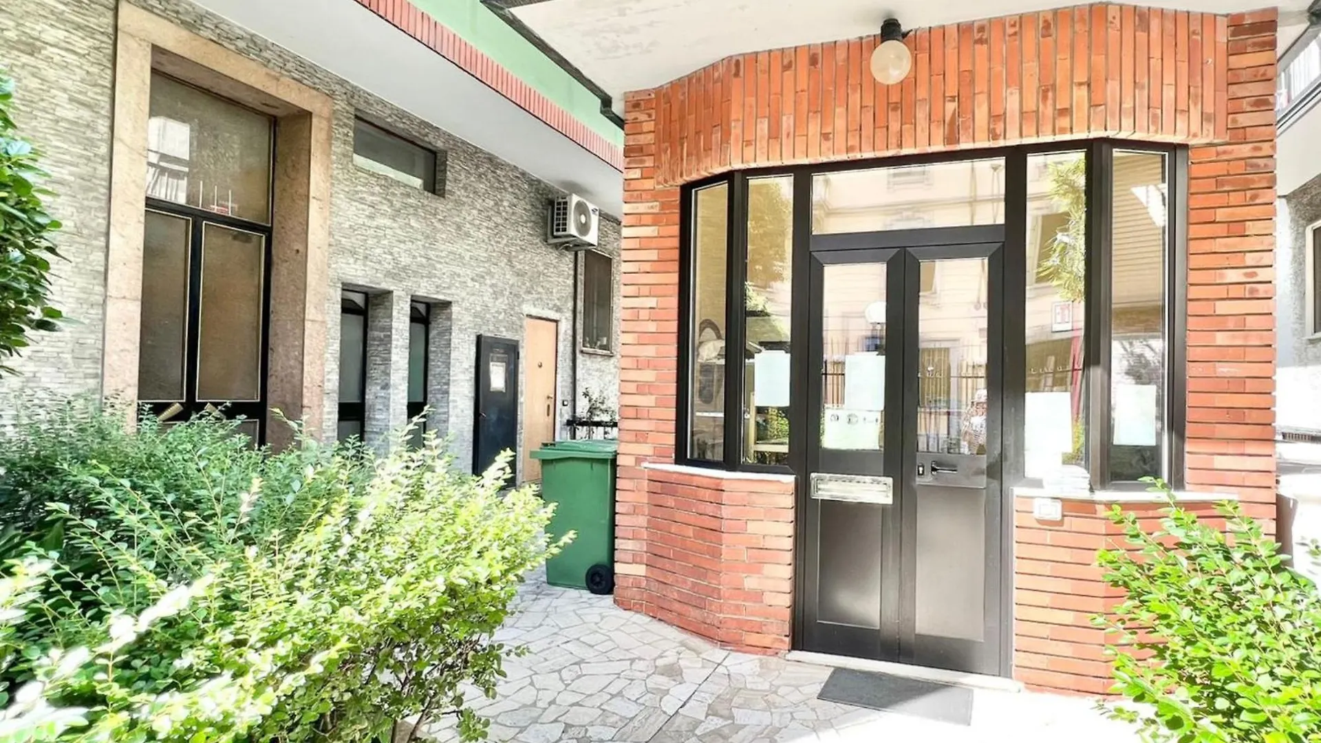 Apartment Tiny Loft-Near Central Station, Easy Duomo And Stadio San Siro Milan